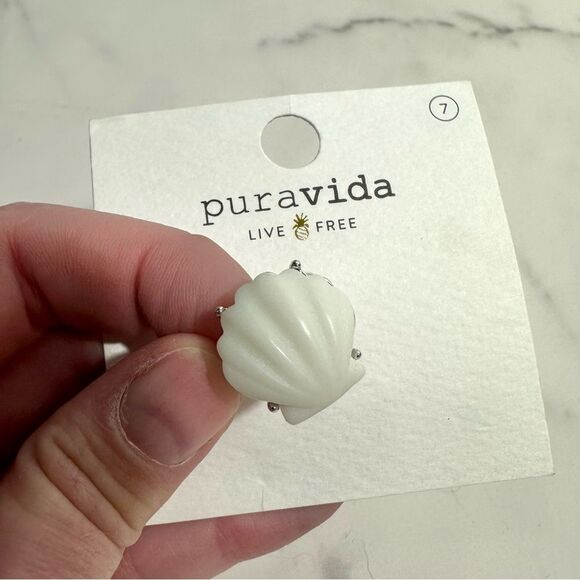 Pura Vida White Grande Shell Ring NWT Size 7 Beach Vacation Coastal Chic - Picture 2 of 11